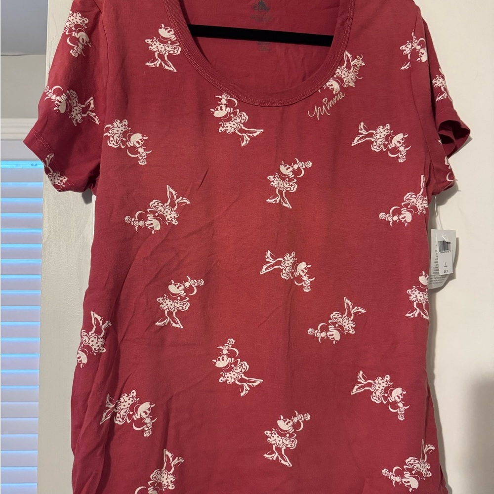 Walt Disney World Exclusive Minnie Mouse NWT T-shirt